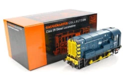 Class 09 020 BR Blue Diesel Shunter Locomotive 20 Class 09 020 BR Blue Diesel Shunter Locomotive -HORNBY Sales Store 10