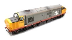 Class 37/0 (split Headcode) Railfreight ‘Red Stripe’ 37008 Diesel Locomotive - Weathered -HORNBY Sales Store IMG 0338