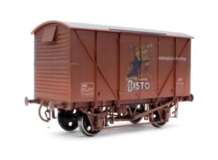 BR Standard Plywood Van BISTO No. 1 Weathered -HORNBY Sales Store IMG 1304 70d537e7 171a 45f2 a6f8 efd404cc503d