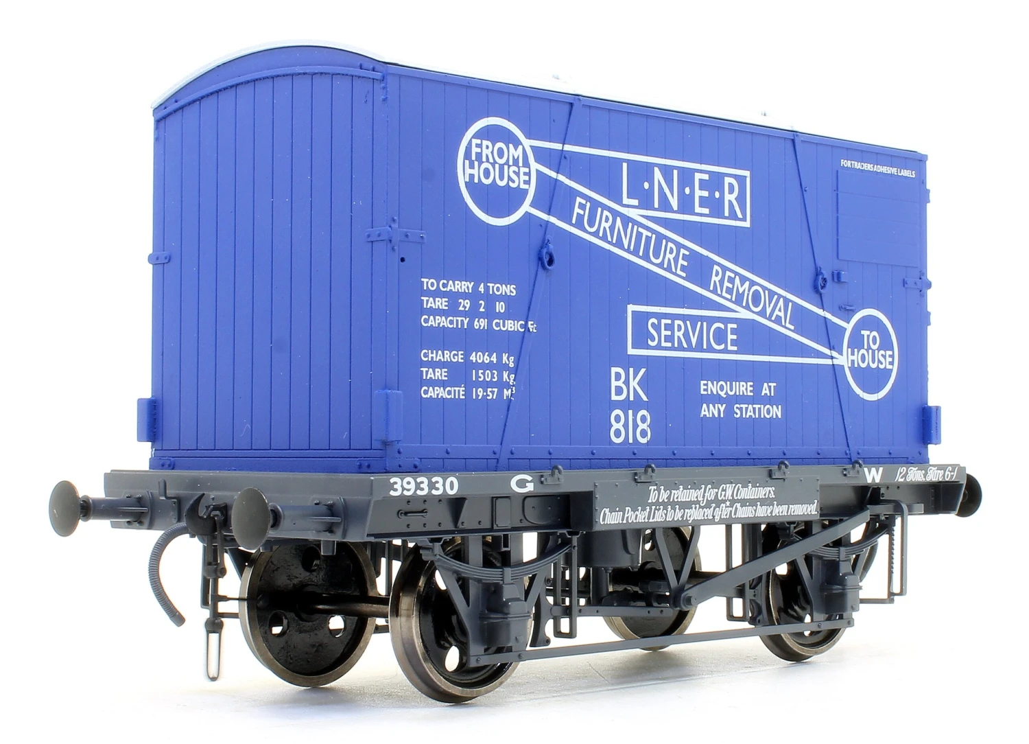 Conflat GWR 39330 & Container LNER Removals BK818 1 Conflat GWR 39330 & Container LNER Removals BK818