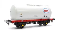 TTA 45T Tanker Esso Grey/Red Chassis 6102 -HORNBY Sales Store IMG 2108 1e8e3ce5 24f3 4d96 8f22 c5a33d05fb0d
