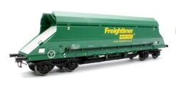 HIA Freightliner Green Heavy Haul Limestone Hopper 369022 7 HIA Freightliner Green Heavy Haul Limestone Hopper 369022 -HORNBY Sales Store IMG 2703 b1eb9a27 524e 40a4 bedb 1df05381eaf6