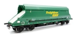 HIA Freightliner Green Heavy Haul Limestone Hopper 369008 6 HIA Freightliner Green Heavy Haul Limestone Hopper 369008 -HORNBY Sales Store IMG 2720 d781a853 2d2c 4a6b 8b9f c5088899aa5c