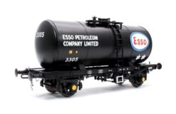35T 'B' Tank Esso Black (Early) No. 3305 -HORNBY Sales Store IMG 3184 902c7fc0 50d5 4524 8ac1 b0f573fd4f56