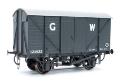 Great Western Standard 12T Van Grey 123522 -HORNBY Sales Store IMG 3610 2ef0bf0b 5119 48db acfb 1755f1bb348d