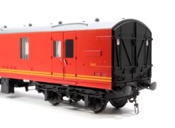 Mk1 General Utility Van (GUV) Royal Mail Red/yellow (BR1) -HORNBY Sales Store IMG 3956