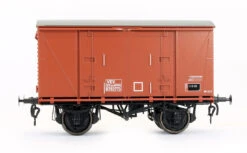 Pre-Owned VEA Vanwide 12T Goods Van Freight Brown B783773 -HORNBY Sales Store IMG 4353 ff4751a9 0db1 4323 aaf4 713bf9380eb7