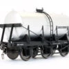 Pre-Owned 6 Wheel Tanker 'Unigate Creameries' No.44013 7 Pre-Owned 6 Wheel Tanker 'Unigate Creameries' No.44013 -HORNBY Sales Store IMG 4354 43f8405c 9776 471e a74a 57db8f04b6f7