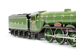 Pre-Owned LNER 4-6-2 A3 Pacific 'Flying Scotsman' 103 Steam Locomotive -HORNBY Sales Store IMG 4696 ad4f5258 6a20 4c53 82a3 6dc34cd05fc6