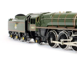 Pre-Owned BR Green 4-6-2 Britannia Class 'Hereward The Wake' 70037 Steam Locomotive -HORNBY Sales Store IMG 4841 aacb0435 a3ea 45a4 9c54 401bd2821042