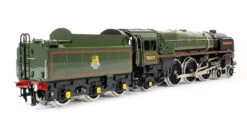 Pre-Owned BR Green 4-6-2 Britannia Class 'Hereward The Wake' 70037 Steam Locomotive -HORNBY Sales Store IMG 4842 c1c88e9a c9b4 4375 84a6 dd4f2dd088a1