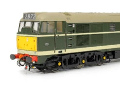 Pre-Owned BR Green Class 31001 Diesel Locomotive -HORNBY Sales Store IMG 6270 d2f09b55 fcbc 4350 91c0 2c482a027b19