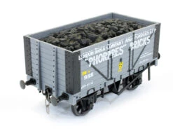 Pre-Owned R.C.H. Private Owner Mineral Wagon 'Phorpres Bricks' -HORNBY Sales Store IMG 6276 0a4aae6e 04ea 4d5e 8261 09ec3bf9db95