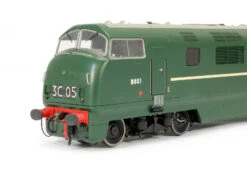 Pre-Owned BR Green Class 42 Warship 'Vanguard' D801 Diesel Locomotive (DCC Sound Fitted) -HORNBY Sales Store IMG 6305 985f97e4 d769 489d 9a8a 2ac082b8a8e7