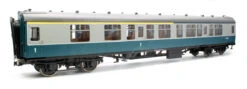 BR Mk1 Blue/Grey CK E15057 With Window Beading 7 BR Mk1 Blue/Grey CK E15057 With Window Beading -HORNBY Sales Store IMG 6576