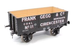 5 Plank 9 Ft Frank Gegg No11 -HORNBY Sales Store IMG 7486 0aa4e0ab 4897 425c aa8b 6d0b21980d36