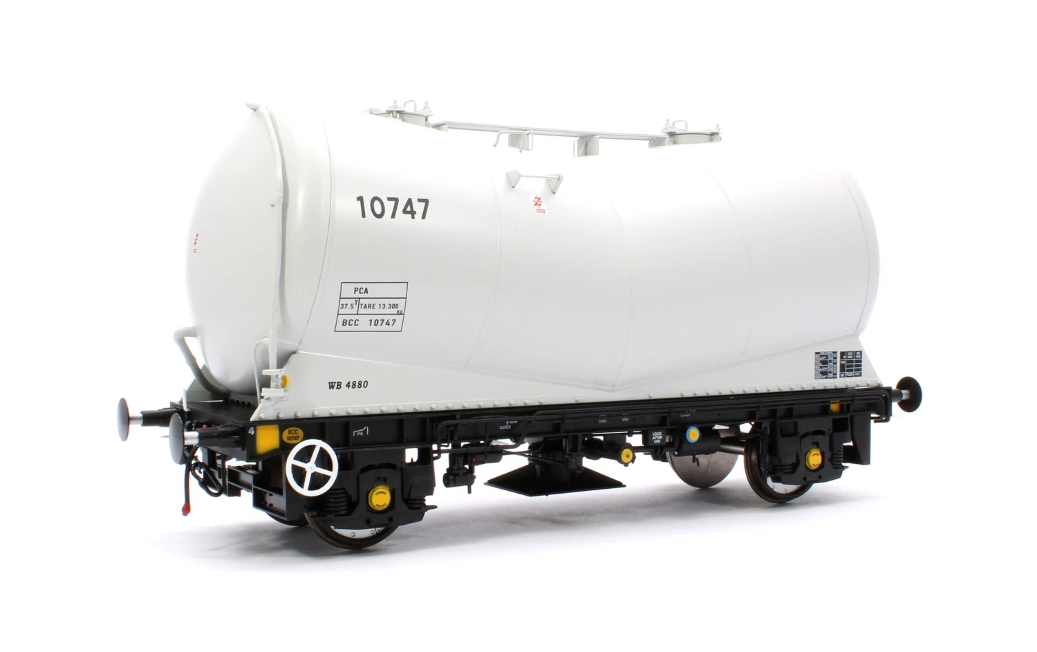 PCA Tank Wagon BCC Grey 10747 3 PCA Tank Wagon BCC Grey 10747 - Image 3