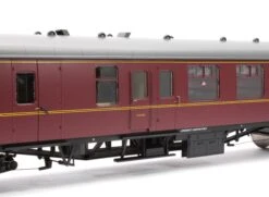 BR Mk1 Maroon BSK M34098 With Window Beading - DCC Fitted -HORNBY Sales Store IMG 8351 ad152498 e7a7 4fbe bd57 4c21673b1f1e