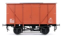 BR Standard Plywood Van Diagram 213 Bauxite B766389 -HORNBY Sales Store IMG 9349 b80a04d7 ba3d 414f 9f0b 6ae9fa635479