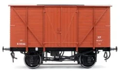 BR Standard Planked Van Diagram 208 Bauxite B759186 7 BR Standard Planked Van Diagram 208 Bauxite B759186 -HORNBY Sales Store IMG 9429