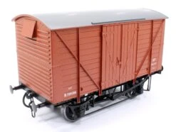 BR Standard Planked Van Diagram 208 Bauxite B759186 9 BR Standard Planked Van Diagram 208 Bauxite B759186 -HORNBY Sales Store IMG 9431