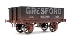5 Plank 9Ft Gresford Wrexham 266 - Weathered -HORNBY Sales Store IMG 9502