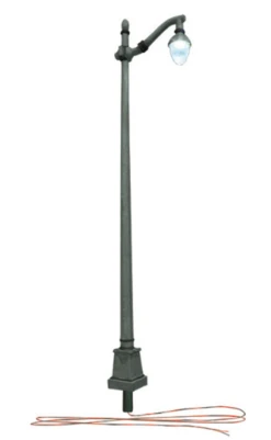 Woodland Scenics JP5647 Arched Cast Iron Street Lights - O Scale