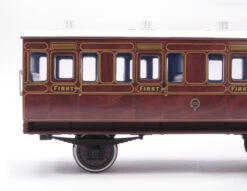 Stroudley 4 Wheel Suburban Oil Lit 1st Mahogany 707 - DCC & Light Bar Fitted -HORNBY Sales Store MG 1723 ebc35a33 6d00 49d5 a65a a3d8ea8187f0