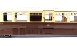 Streamlined Railcar 12 Lined Chocolate & Cream GWR Monogram Diesel Locomotive - DCC Fitted -HORNBY Sales Store MG 8237 98709cd0 876b 4678 8ce0 c42cd1725e6c