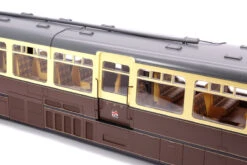 Streamlined Railcar 16 Lined Chocolate & Cream GWR Twin Cities Diesel Locomotive - DCC Fitted -HORNBY Sales Store MG 8252 ca3d9015 fe87 434d add4 bd41de23e15a