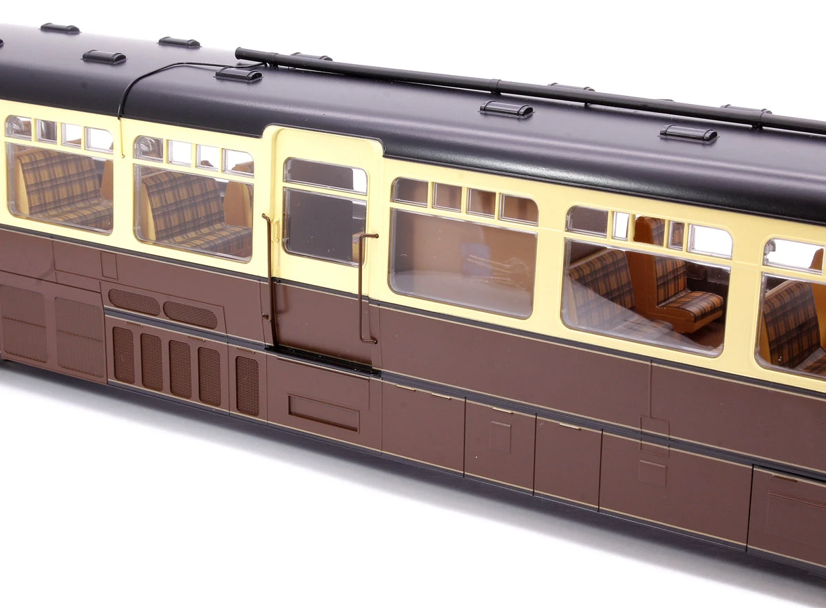 Streamlined Railcar W11 BR Lined Chocolate & Cream Diesel Locomotive - DCC Fitted 8 Streamlined Railcar W11 BR Lined Chocolate & Cream Diesel Locomotive - DCC Fitted - Image 8