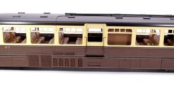 Streamlined Railcar W11 BR Lined Chocolate & Cream Diesel Locomotive -HORNBY Sales Store MG 8270