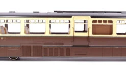 Streamlined Railcar W11 BR Lined Chocolate & Cream Diesel Locomotive -HORNBY Sales Store MG 8273