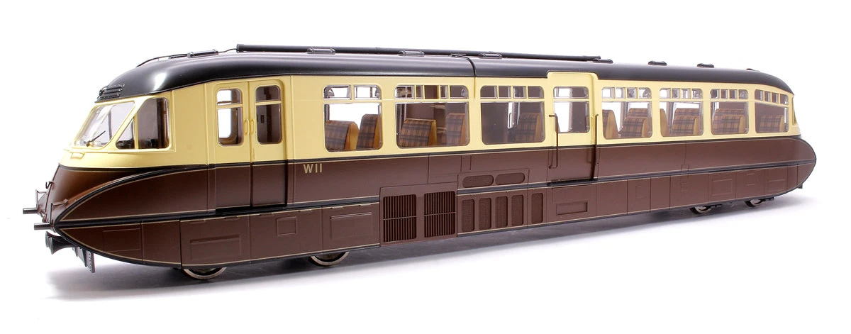 Streamlined Railcar W11 BR Lined Chocolate & Cream Diesel Locomotive - DCC Fitted 3 Streamlined Railcar W11 BR Lined Chocolate & Cream Diesel Locomotive - DCC Fitted - Image 3