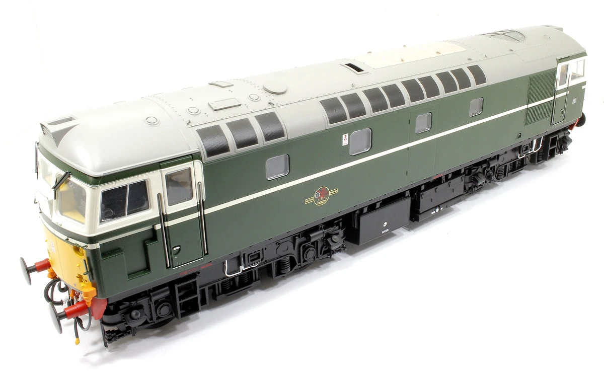 Class 26 BR Green (Unnumbered) With Small Yellow Panel Diesel Locomotive - Damaged Box 8 Class 26 BR Green (Unnumbered) With Small Yellow Panel Diesel Locomotive - Damaged Box - Image 8