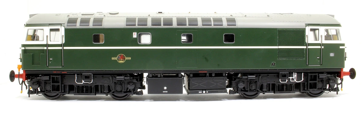 Class 26 BR Green (Unnumbered) With Small Yellow Panel Diesel Locomotive - Damaged Box 5 Class 26 BR Green (Unnumbered) With Small Yellow Panel Diesel Locomotive - Damaged Box - Image 5