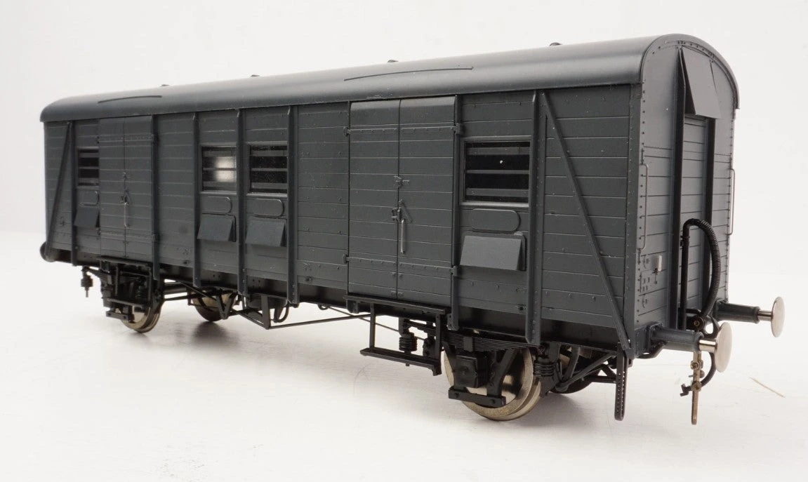 Covered Carriage Truck (CCT) S1765S BR Crimson (even Planks) - Weathered 1 Covered Carriage Truck (CCT) S1765S BR Crimson (even Planks) - Weathered