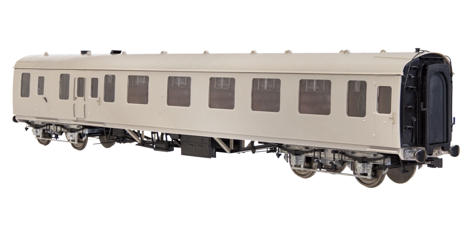 BR Mk1 Blue/Grey BCK E21035 Eastern Region - DCC Fitted 4 BR Mk1 Blue/Grey BCK E21035 Eastern Region - DCC Fitted - Image 4