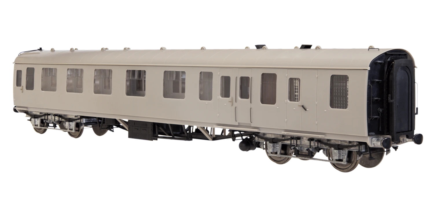 BR Mk1 Blue/Grey BCK E21035 Eastern Region - DCC Fitted 3 BR Mk1 Blue/Grey BCK E21035 Eastern Region - DCC Fitted - Image 3